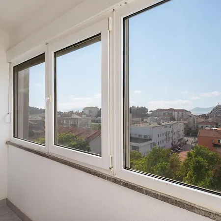 Apartament Edita - Town Centre, Private Parking